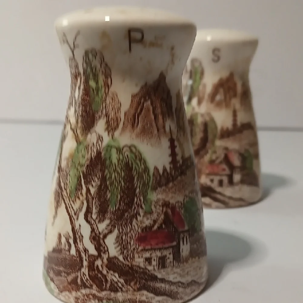 Nasco charming ceramic